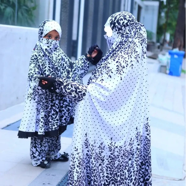 Only Woman Lilen Fabric Khimar Set LF112